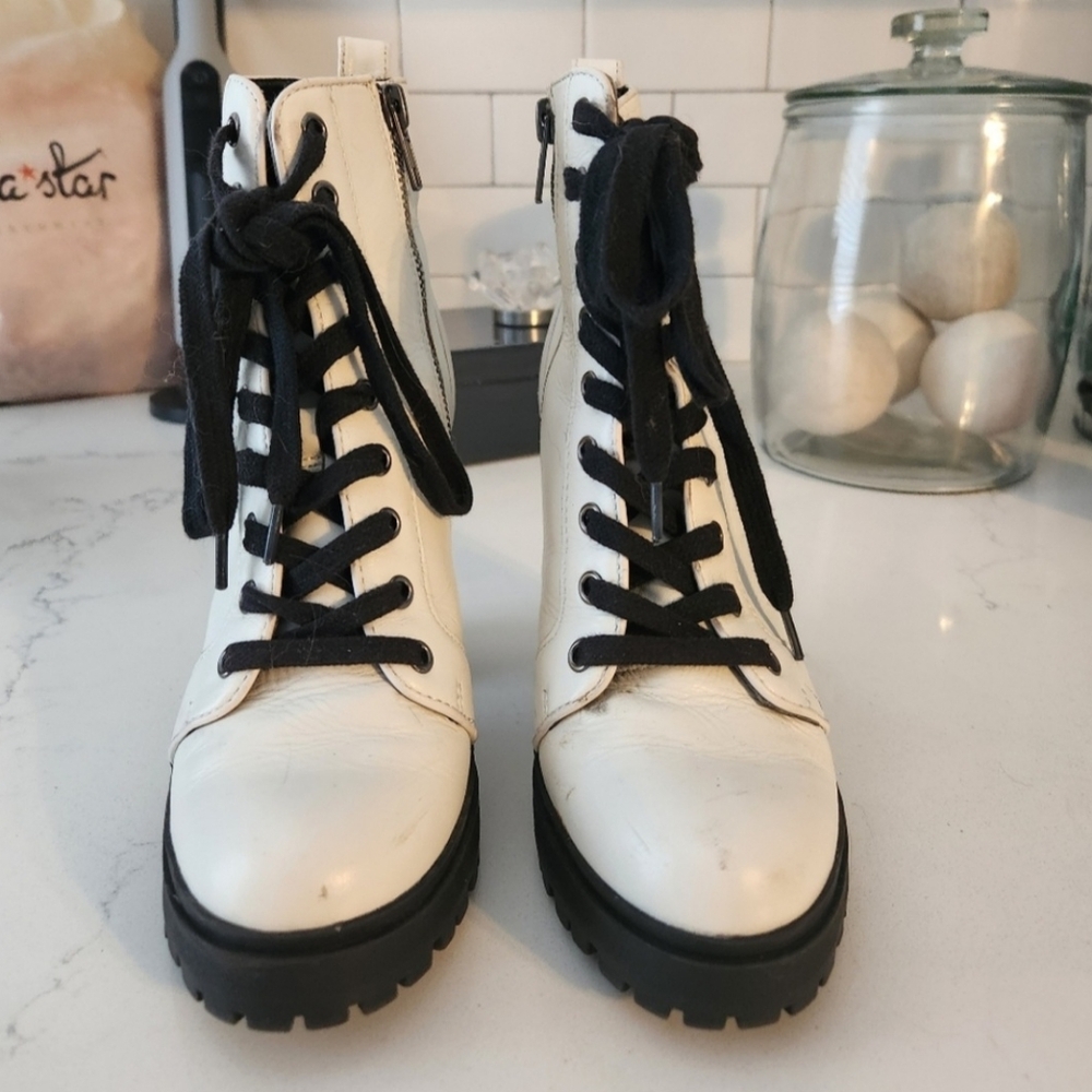 Vintage Steve Madden Booties